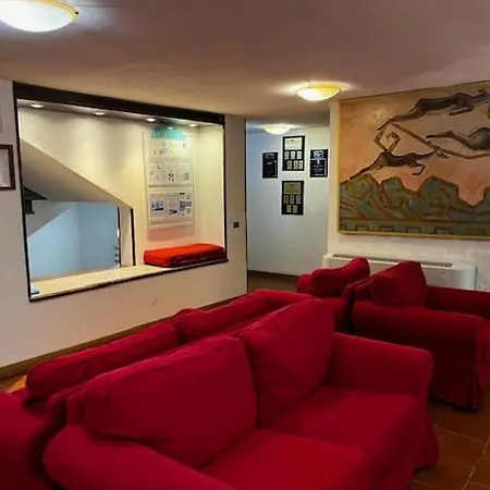 شقة فندقية Comunione Cervinia Due *