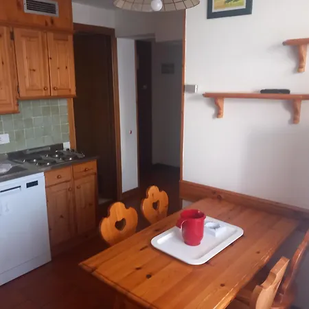 شقة فندقية Comunione Cervinia Due بيريوِل تْشيرفينيا